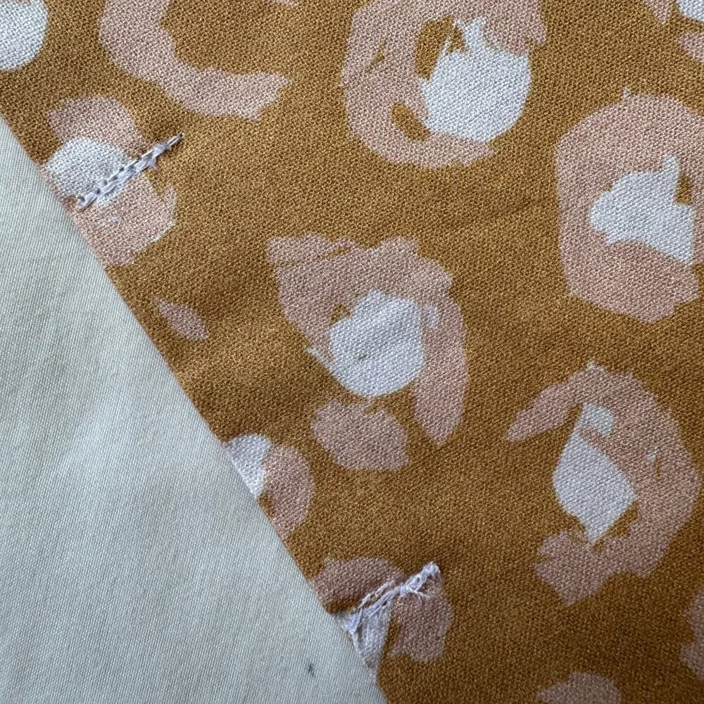 NWT Loic by Design Leopard Pattern Dog Bandana, Brown, White, + Pink, Size L